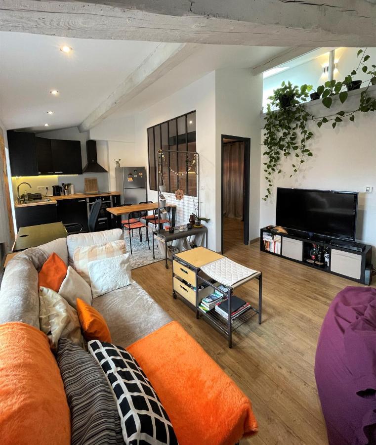 T2 De 40 M2 - Facile D'Acces, Lumineux Et Au Calme Apartman Saint-Genet-Lerpt Kültér fotó